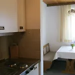 Feichterhof 公寓 巴德小基希海姆